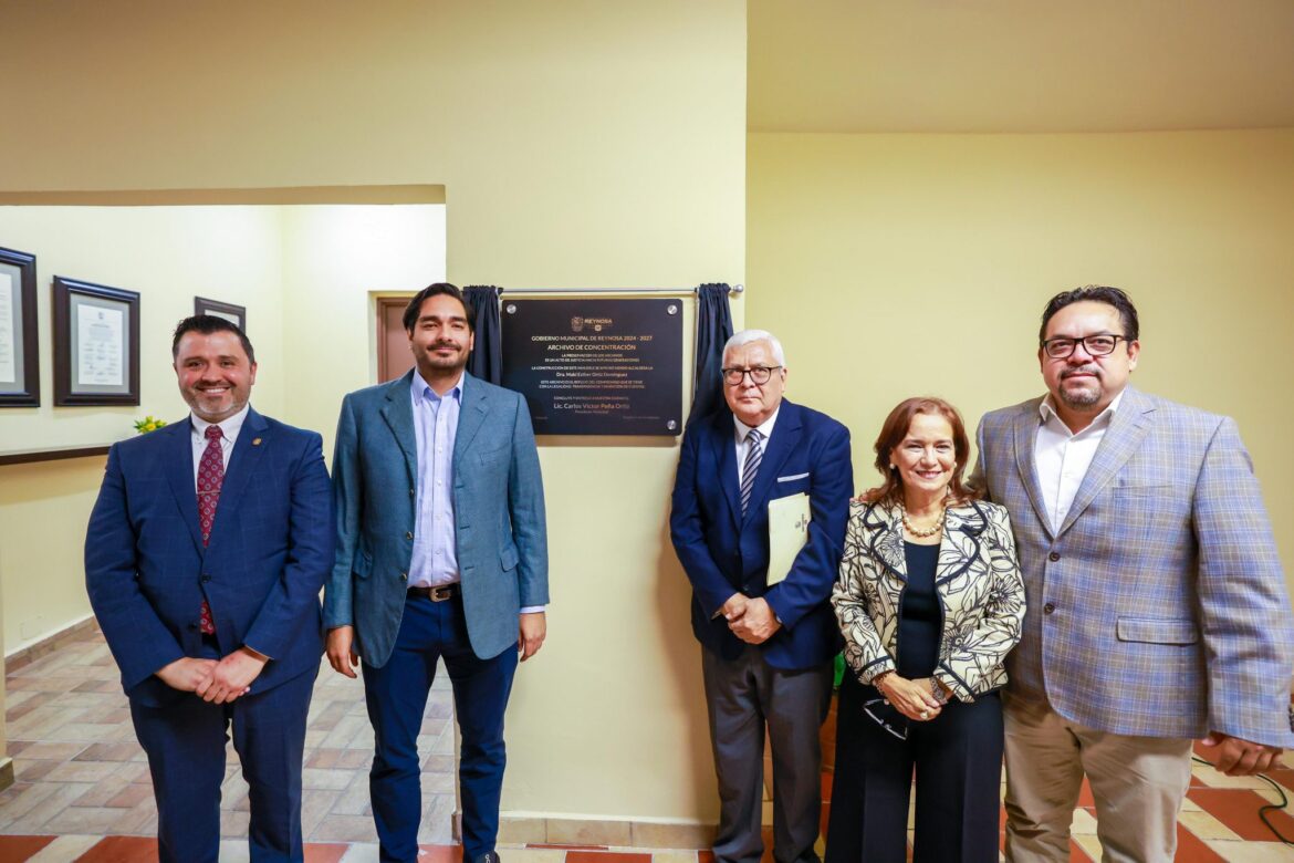 Cortó el Alcalde Carlos Peña Ortiz listón inaugural de la Ampliación del Archivo Municipal de Reynosa