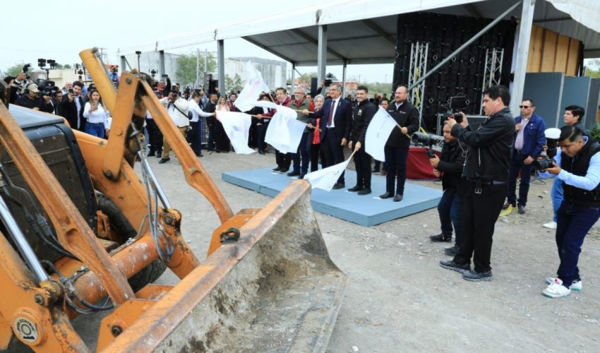 ASISTE AMÉRICO AL 199 ANIVERSARIO DE MATAMOROS; ENTREGA OBRAS Y PATRULLAS