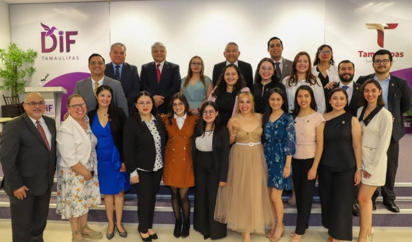 EGRESAN 23 NUEVOS ESPECIALISTAS DEL HOSPITAL INFANTIL DE TAMAULIPAS