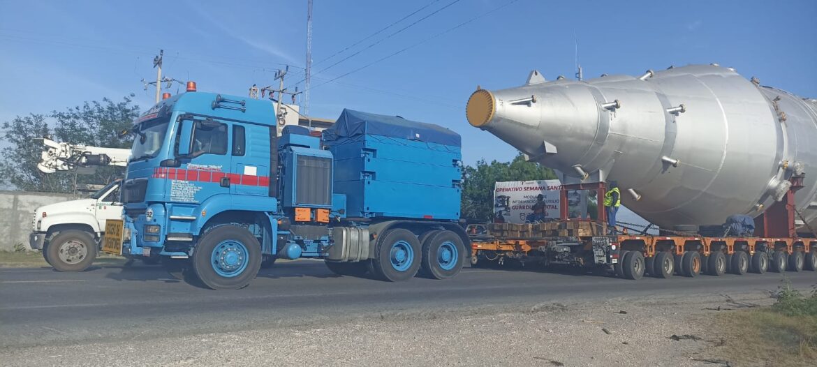 Quedan sin luz familias de Reynosa por transporte de calderas