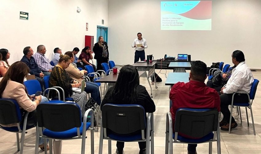 REFUERZA COLTAM CAPACITACIÓN EN LIDERAZGO PARA FORTALECER EL SERVICIO EDUCATIVO ESTATAL.
