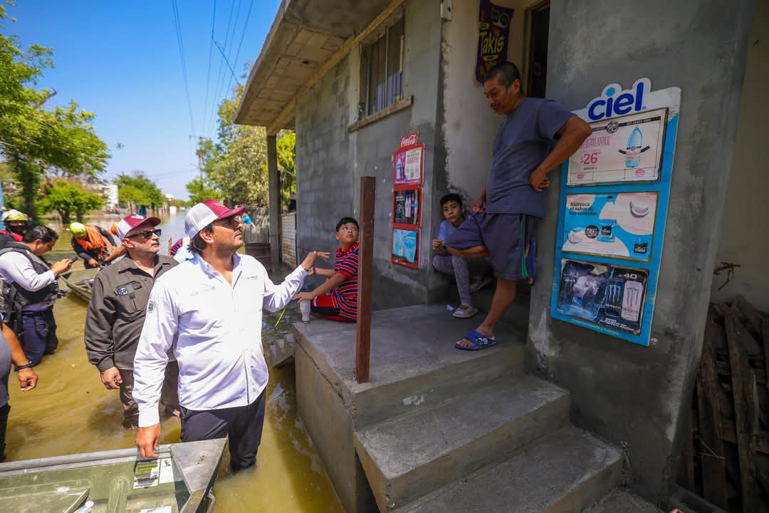 Entregó Carlos Peña Ortiz beneficios en la colonia Azteca