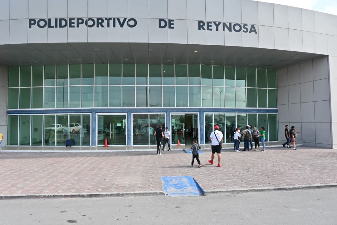 Forma parte del Equipo de Natación del Polideportivo Reynosa.