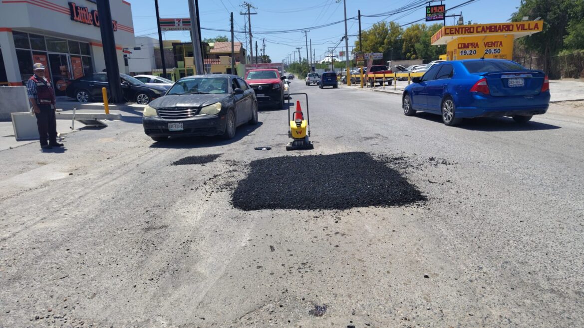 Intensificó Gobierno de Reynosa bacheo de calles y avenidas.
