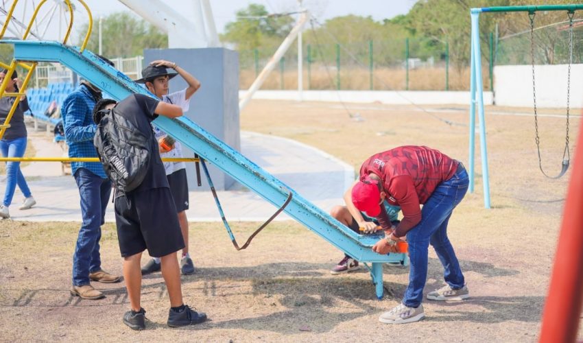 TRABAJAN ITJUVE Y SEBIEN EN BENEFICIO DE LOS PARQUES