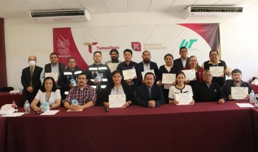 IMPARTE UNIVERSIDAD TECNOLÓGICA DE ALTAMIRA TALLER A PROFESIONISTAS EN ENERGÍA Y DESARROLLO SOSTENIBLE.