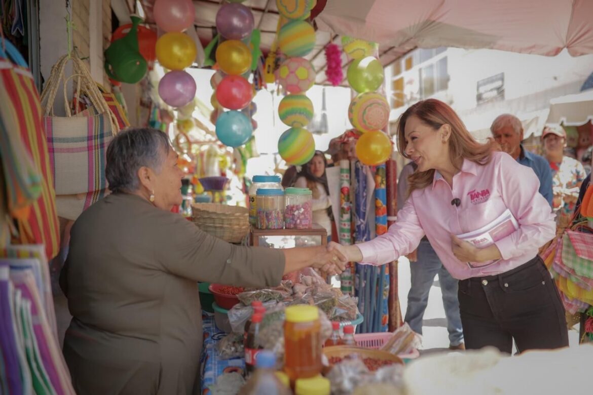 La candidata a Magistrada del Supremo Tribunal de Justicia de Tamaulipas, Tania Contreras López, visitó los municipios de Tula y Jaumave.