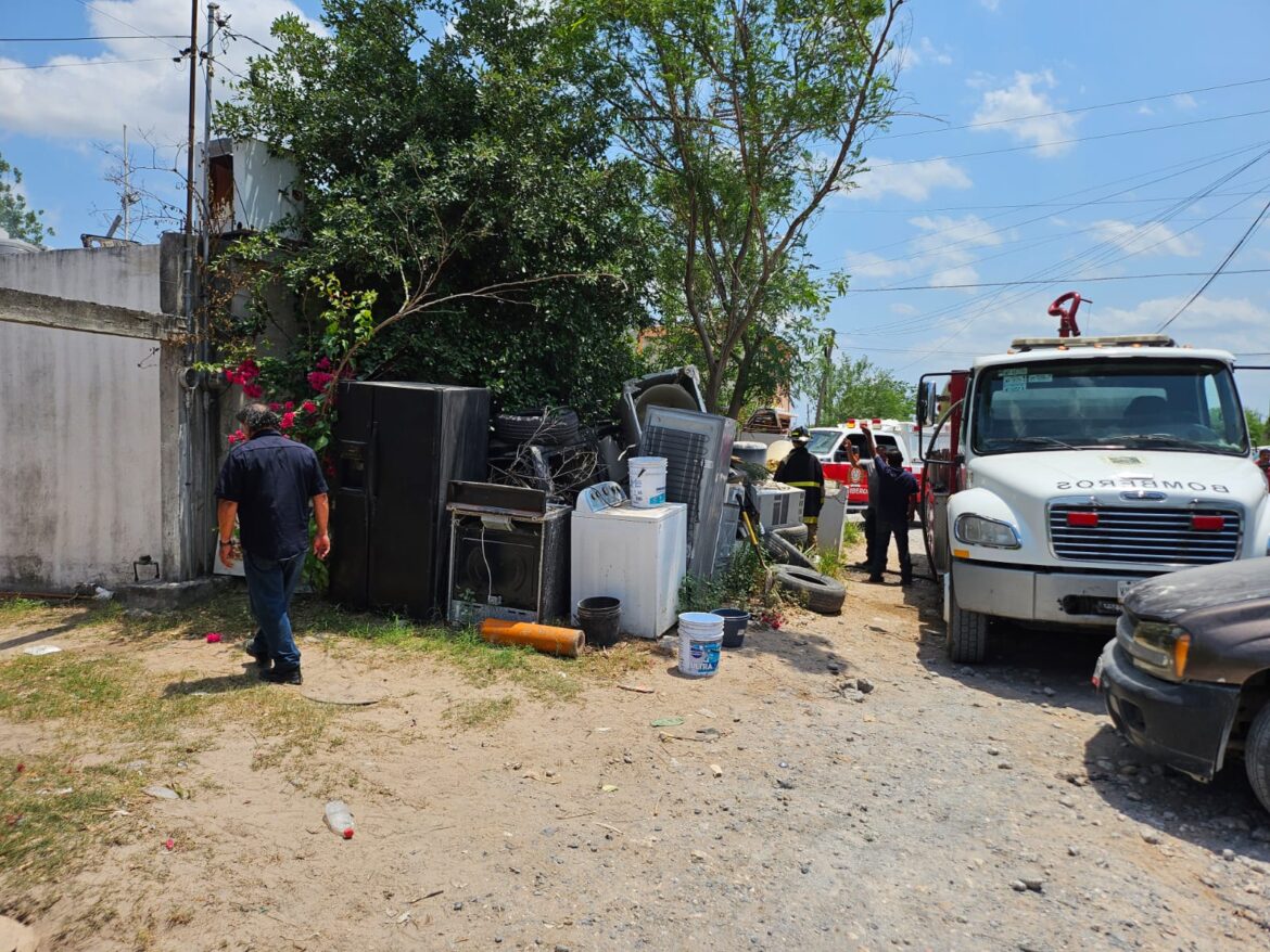 Consume fuego vivienda en Reynosa.