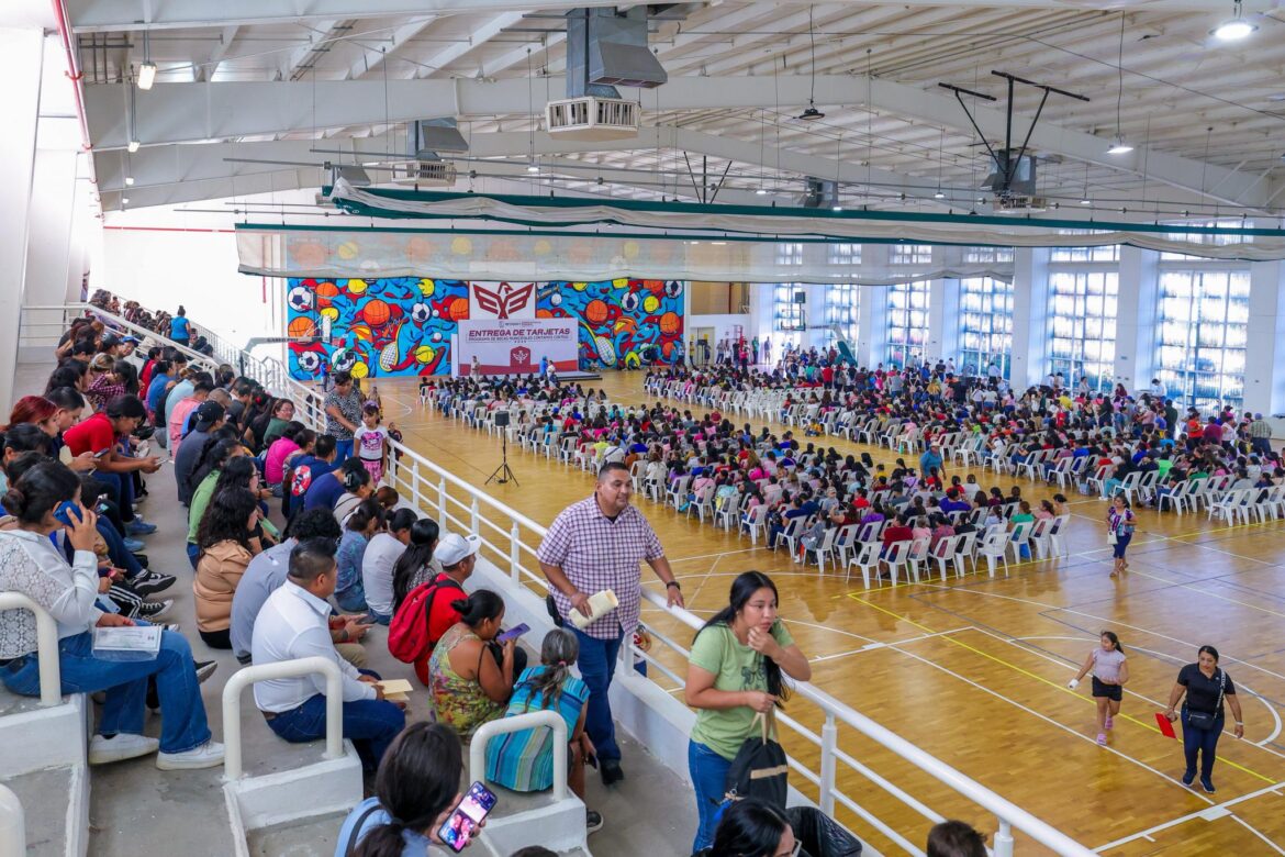 Educación y Becas, políticas públicas fundamentales en Reynosa.