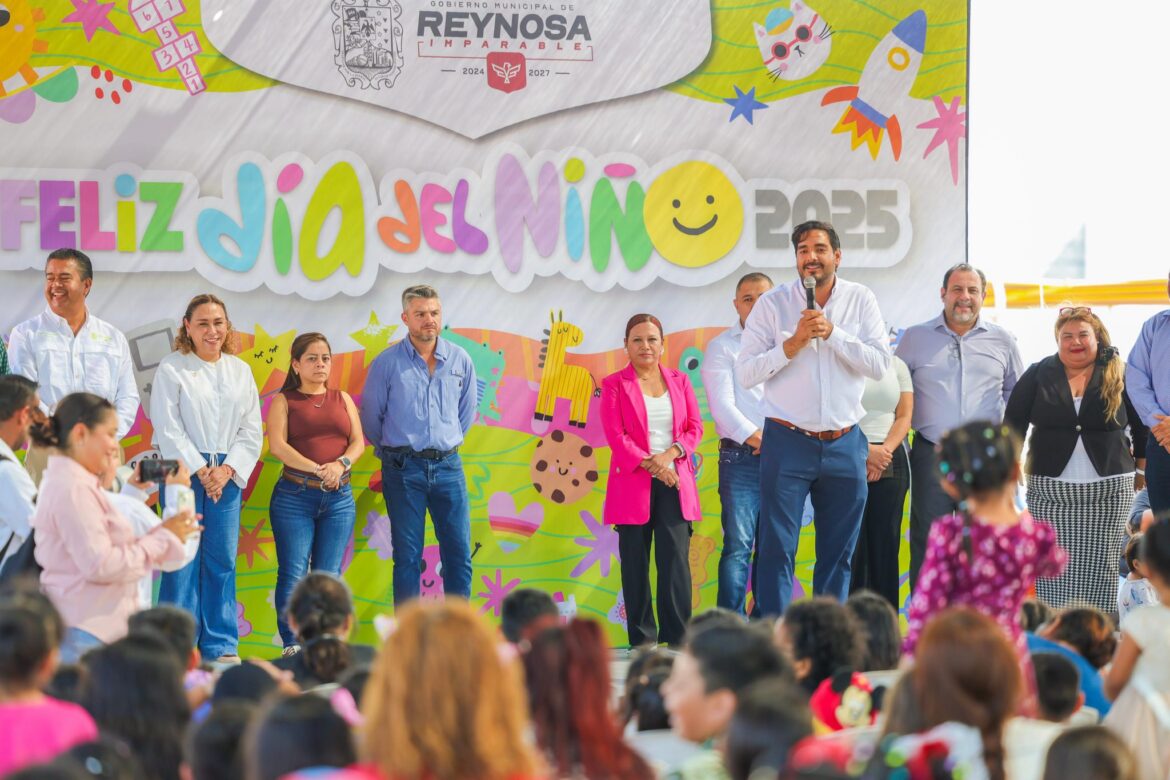 Festejó el Alcalde Carlos Peña Ortiz a más de 2 Mil menores en el Día del Niño.