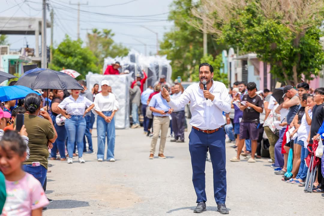 Juntos Gobiernos de Claudia Sheinbaum y Carlos Peña Ortiz apoyan a familias.
