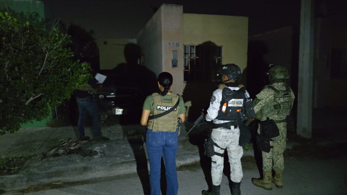 Aseguran un vehículo con placas ajenas, investiga FGJT