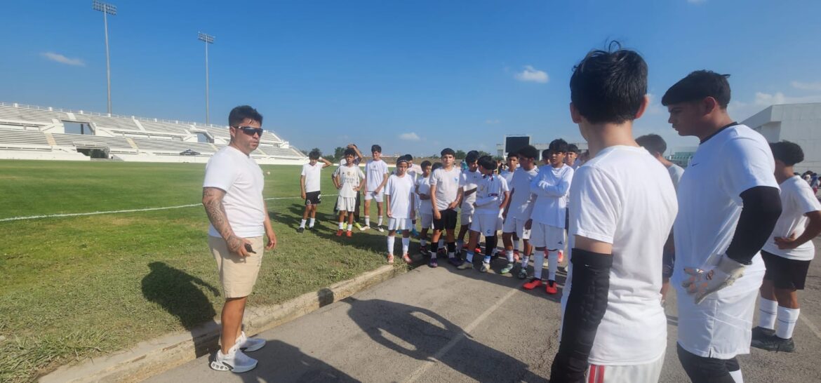 Asistieron más de 800 jóvenes atletas a visorías del Club América en Reynosa.