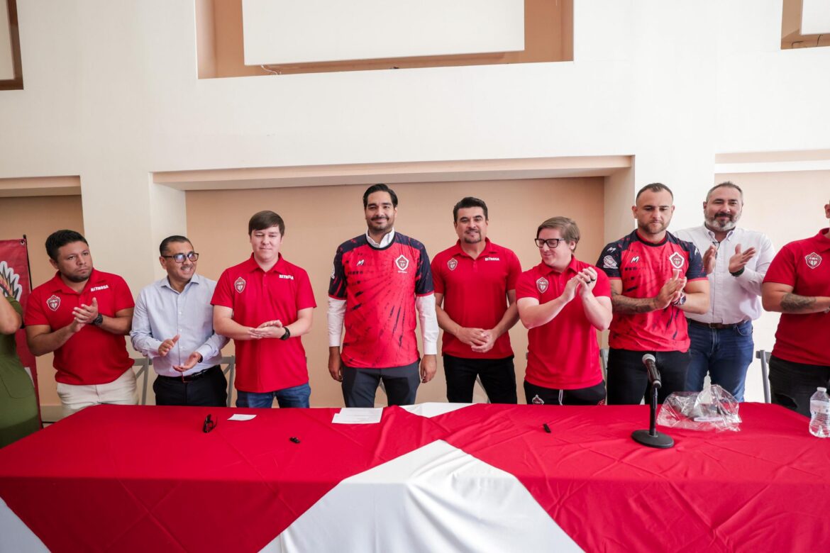 Dio Alcalde de Reynosa la bienvenida a Club de Futbol en Segunda División Premier.