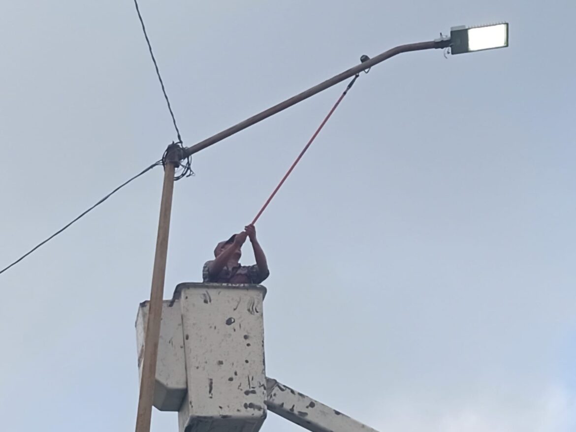 Fortalecen bacheo y alumbrado la seguridad vial en Reynosa.