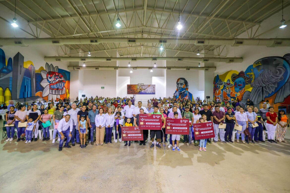 Impulsan Becas Municipales el éxito educativo en Reynosa.