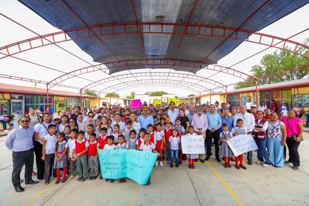 Inició Gobierno de Carlos Peña Ortiz construcción de Techumbre por 3.2 MDP.