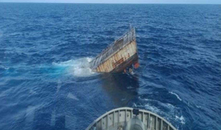 IMPULSA TAMAULIPAS CREACIÓN DE UN ARRECIFE ARTIFICIAL CON EL HUNDIMIENTO DEL EX-BUQUE “HURACÁN”.