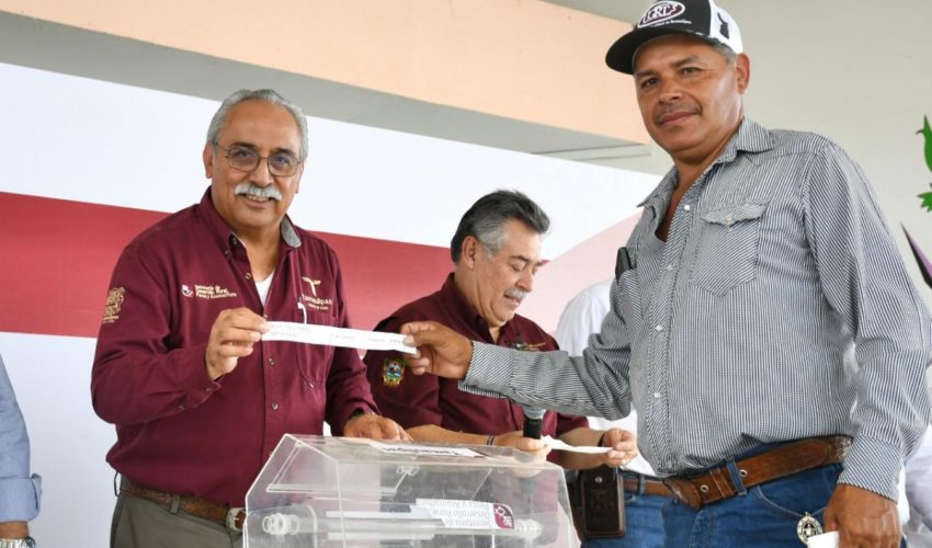 REALIZAN EVENTO DE MEJORAMIENTO GENÉTICO 2025 EN TULA.