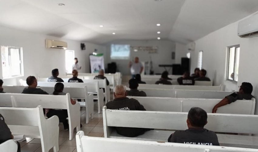 RECIBE PERSONAL DE CEDES VICTORIA CAPACITACIÓN EN MATERIA DE DERECHOS HUMANOS.