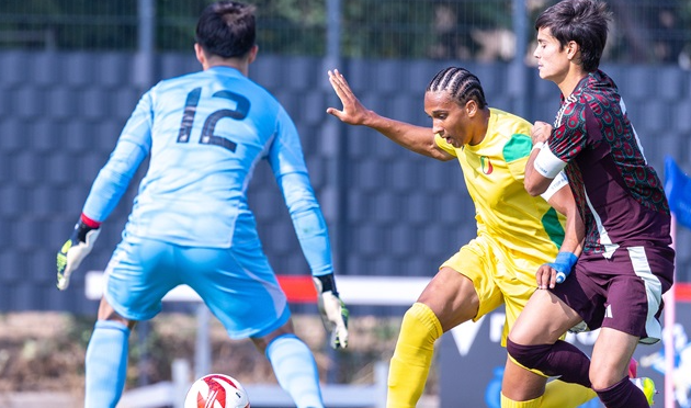 México avanza con sufrimiento a semis del torneo Maurice Revello.