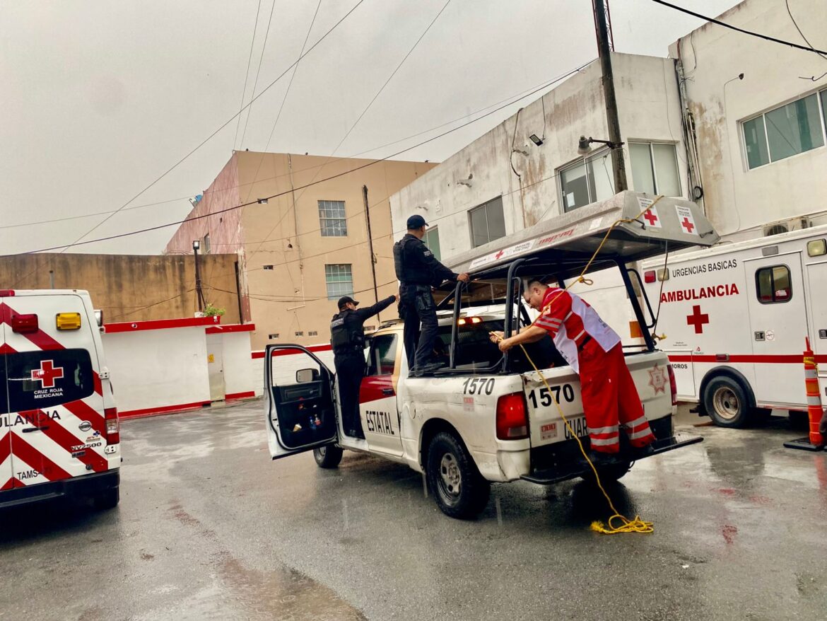 Debido a las intensas lluvias registradas en el día de hoy.