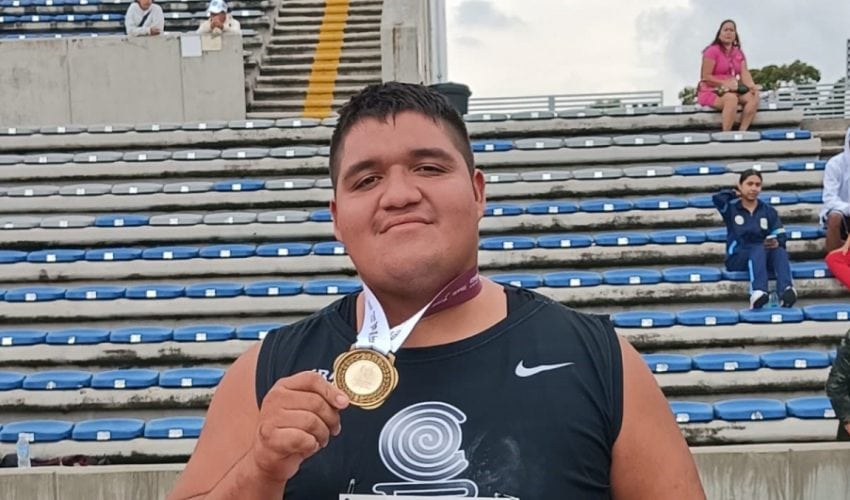 Gana estudiante del COBAT primer lugar en lanzamiento de bala en los Juegos Deportivos Nacionales de Educación Media Superior.