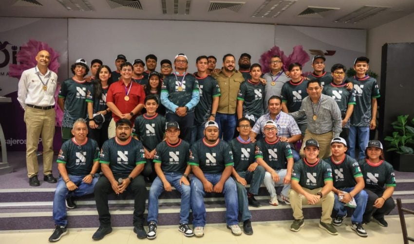 SEDENER despide a Nix-Lab rumbo a la Robo Cup Brasil 2025.