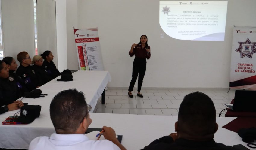 Recibe personal de la UMEAV capacitación en perspectiva de género.