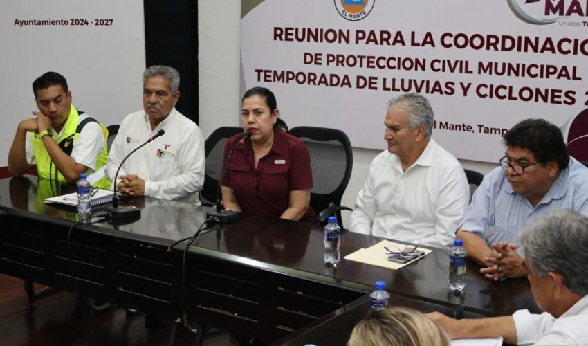 Brigadas médicas de Salud atienden zonas afectadas por Barry.