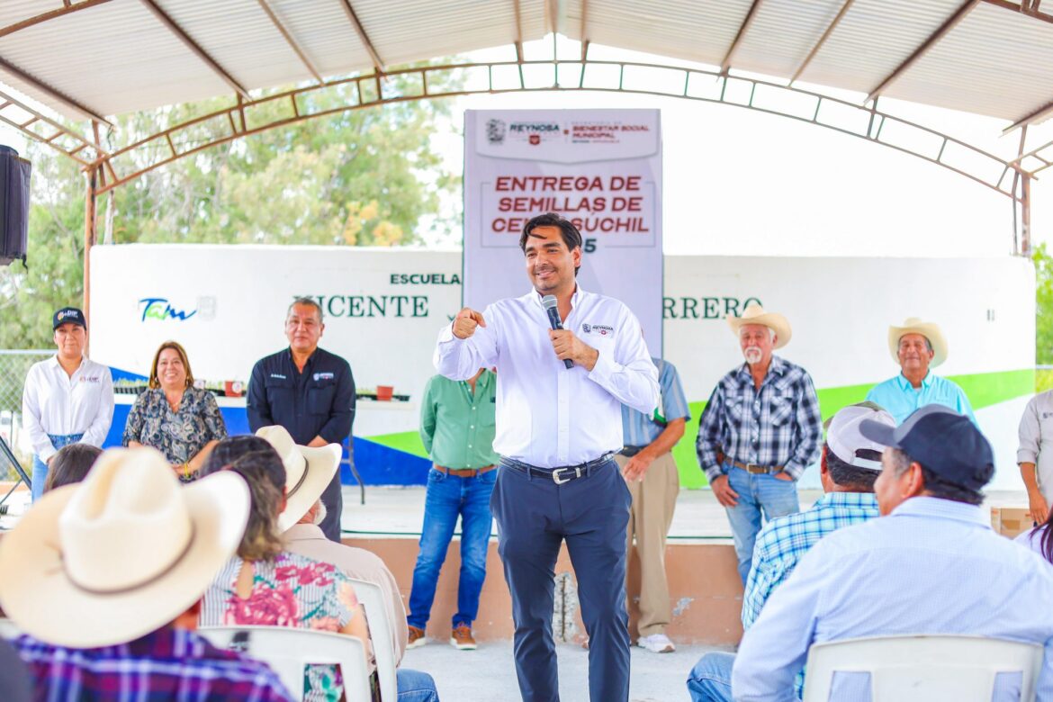 Impulsa Alcalde Carlos Peña Ortiz producción de cempasúchil en La Llorona Nueva.