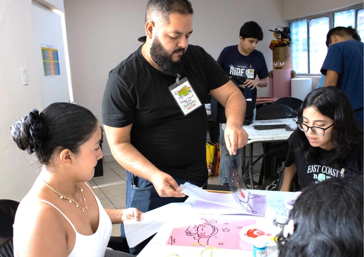 Acerca Gobierno de Carlos Peña Ortiz a niños y jóvenes al mundo de la Pintura