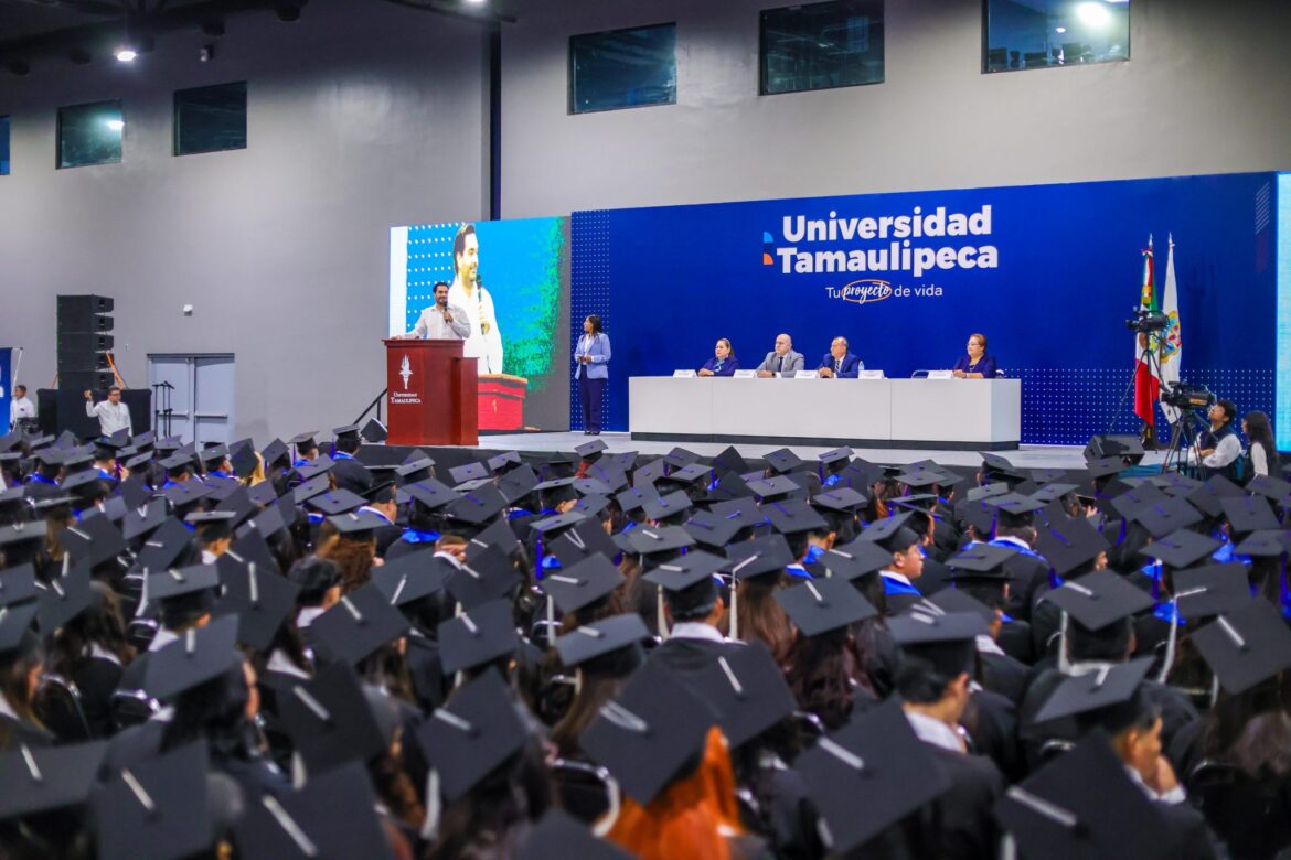 Aportan niversitarios un granito de arena por un nuevo Reynosa.