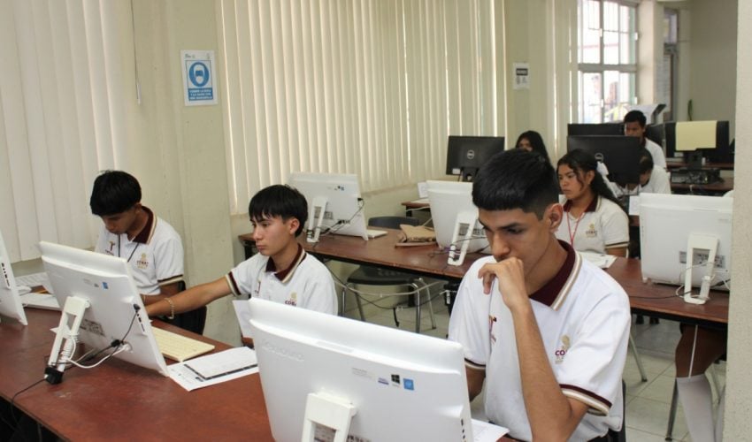 MANTIENE COBAT INSCRIPCIONES PARA ESTUDIANTES DE NUEVO INGRESO.