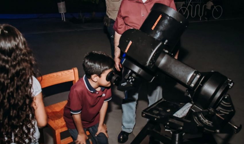 LANZA LA COMISIÓN DE PARQUES UNA AVENTURA ESPACIAL EN EL PLANETARIO.