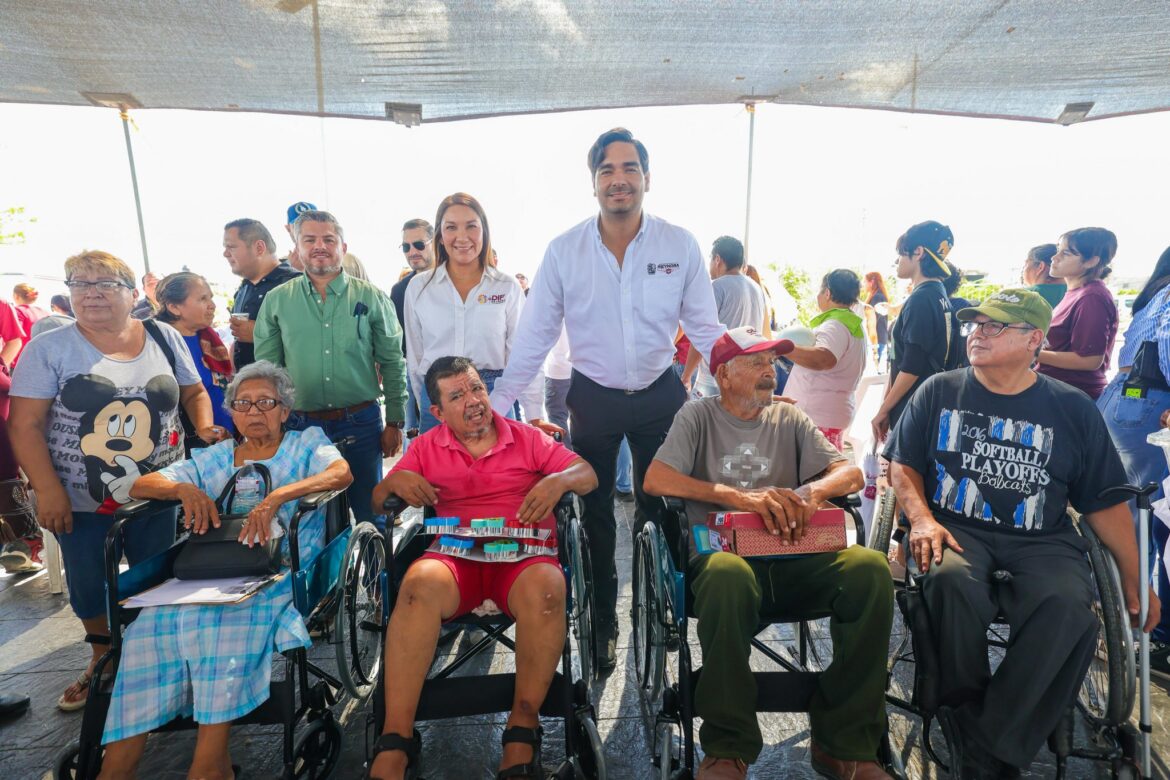 Entregó el Alcalde Carlos Peña Ortiz, beneficios en Jarachina Sur.