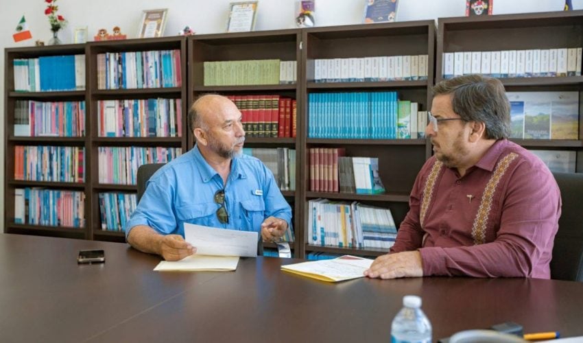 ESCUCHA TITULAR DE EDUCACIÓN A ESTRUCTURA EDUCATIVA CON AUDIENCIA CON TU SECRETARIO