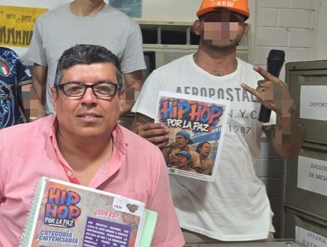 SE PREPARAN PPLS DEL CEDES ALTAMIRA PARA EL CONCURSO NACIONAL “HIP-HOP POR LA PAZ”.