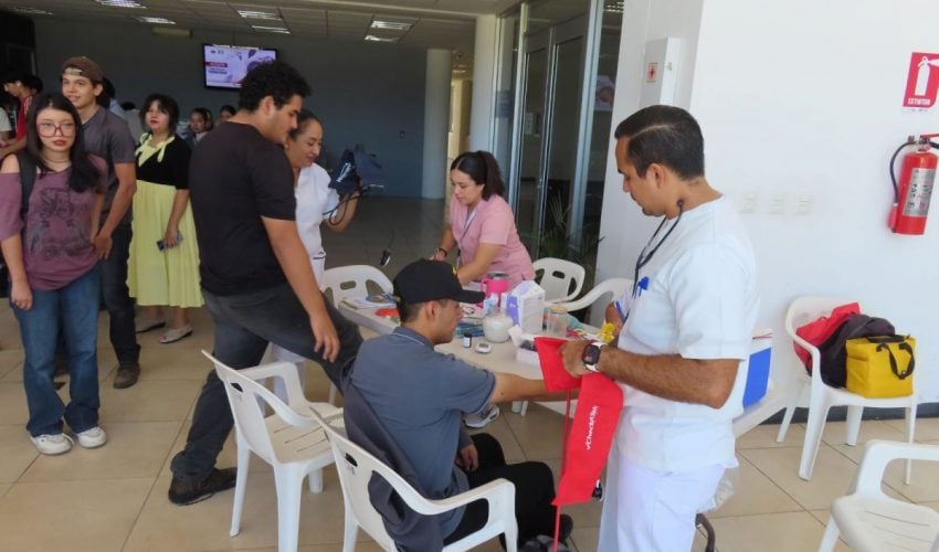 PROMUEVE UPV HÁBITOS SALUDABLES ENTRE SUS ESTUDIANTES.