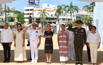  Supervisión de Asipona y abanderamiento de Marinabús. Acapulco, Guerrero.