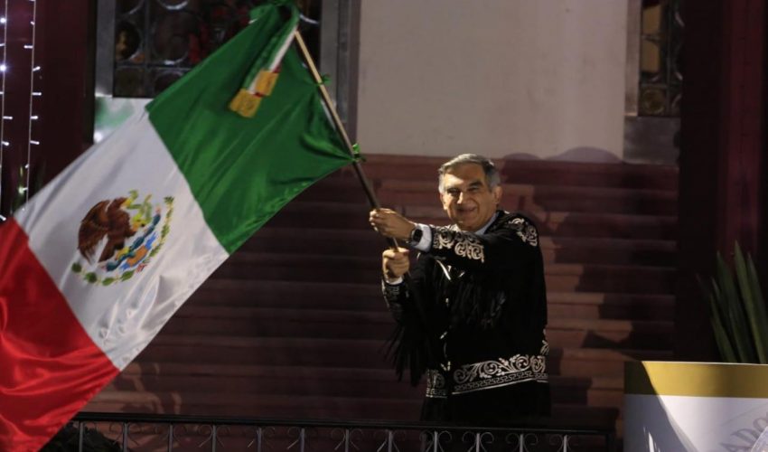 Da Américo Villarreal Grito de Independencia junto a miles de familias tamaulipecas.