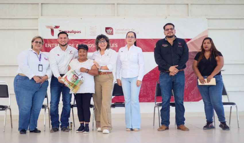 LLEVA SEBIEN APOYOS SOCIALES Y CULTURA A RÍO BRAVO.