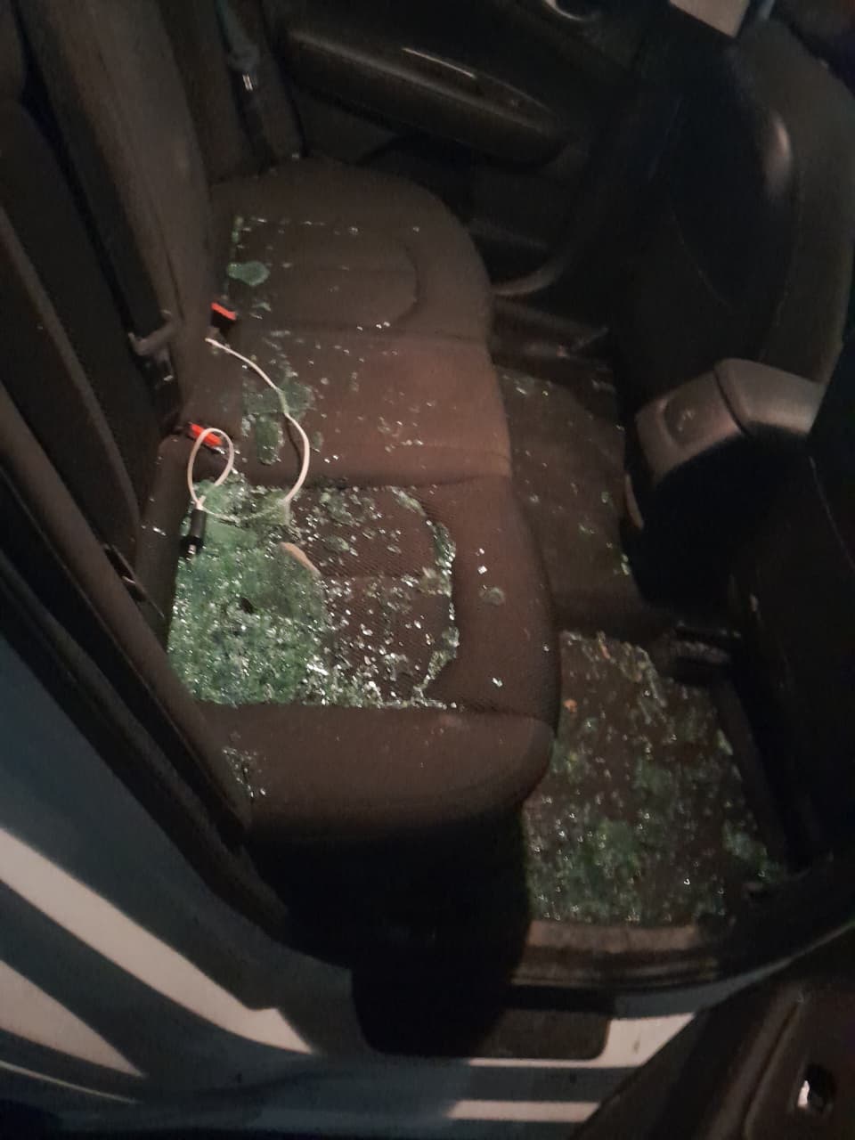 Robo masivo en Unidad Deportiva La Laguna: buscan pasaporte de jugador.