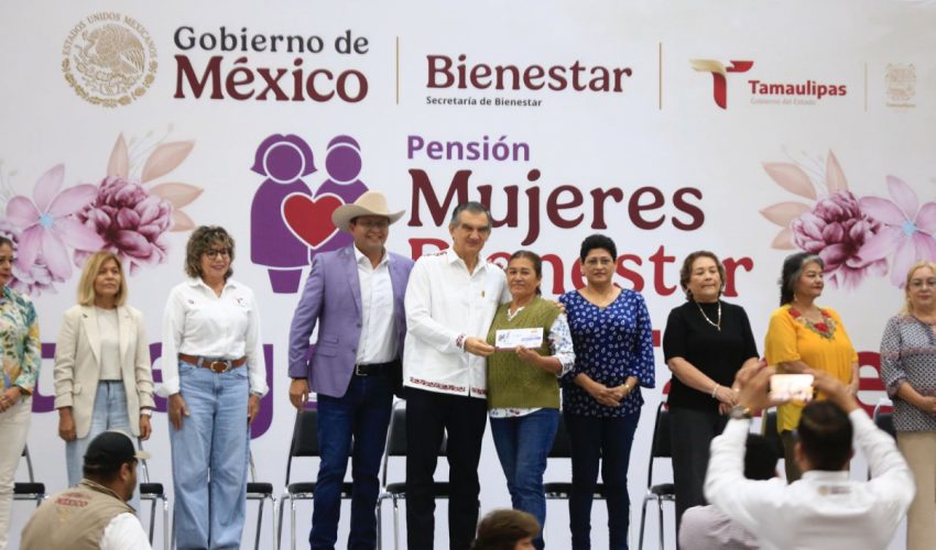 Entrega Américo tarjetas de Pensión Mujeres Bienestar; llegará a 93 mil tamaulipecas.