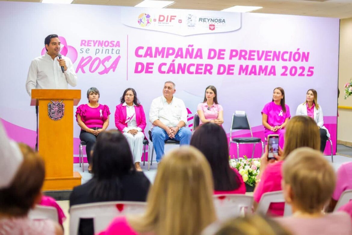 Por la salud de las mujeres el Alcalde Carlos Peña Ortiz puso en marcha el Mes Rosa.