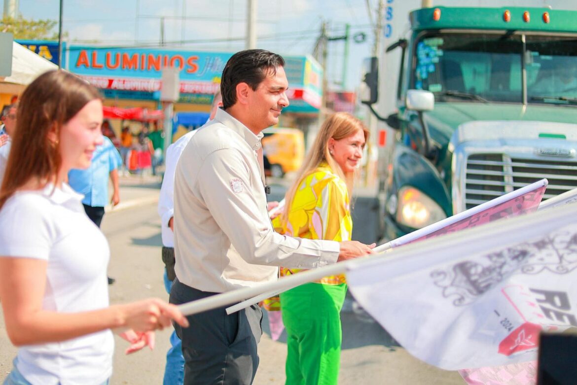 Apoyan reynosenses y Alcalde Carlos Peña Ortiz a damnificados de Veracruz.