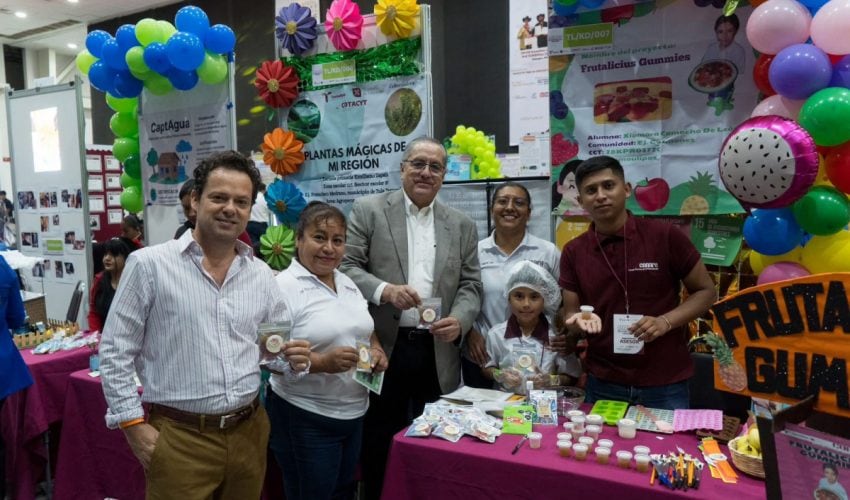 IMPULSA EXPOCIENCIA EL INGENIO E INNOVACIÓN CIENTÍFICA ENTRE ESTUDIANTES