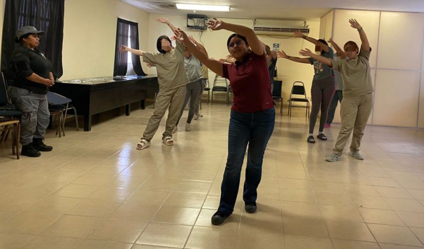 MUJERES PPLS DEL CEDES REYNOSA SE PREPARAN PARA CONCURSO NACIONAL DE BAILE PENITENCIARIO
