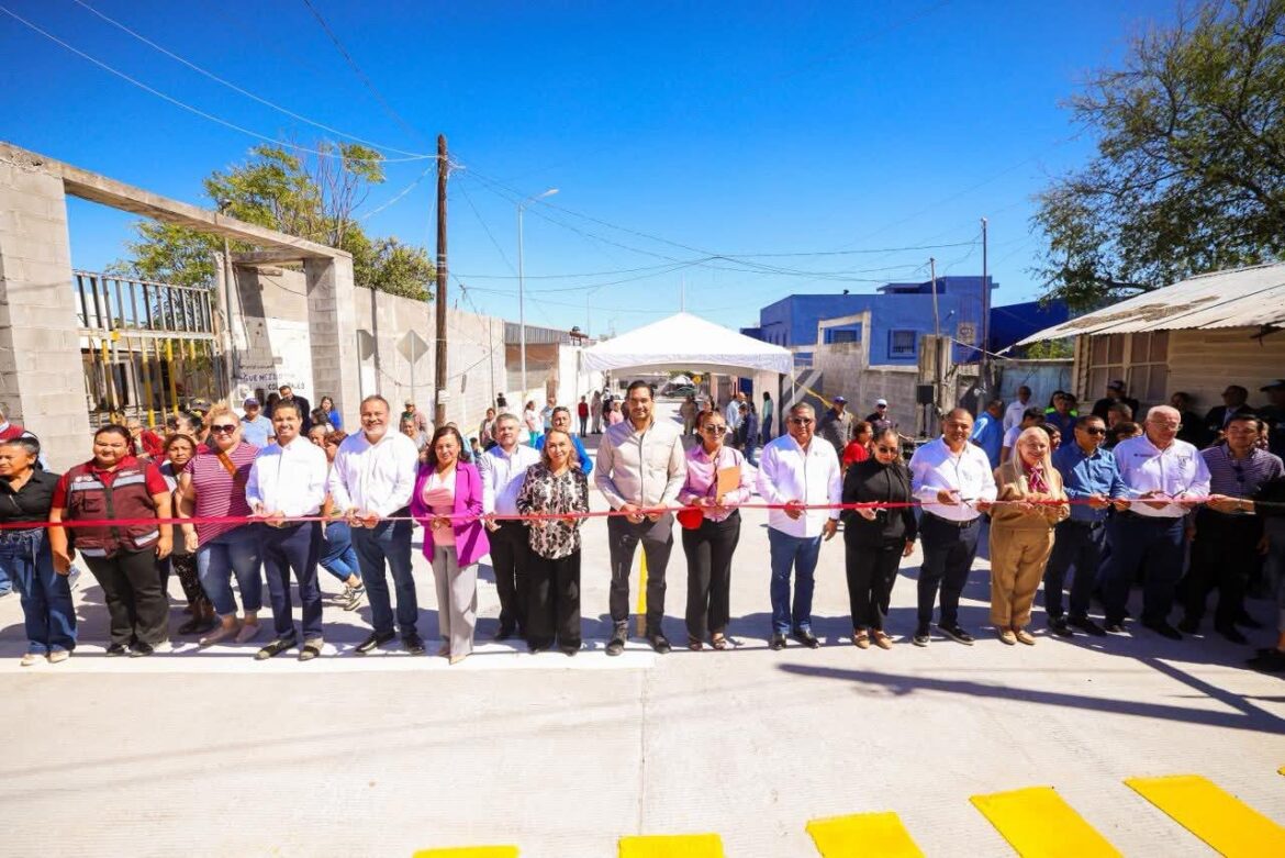 Inauguró Carlos Peña Ortiz otra pavimentación hidráulica