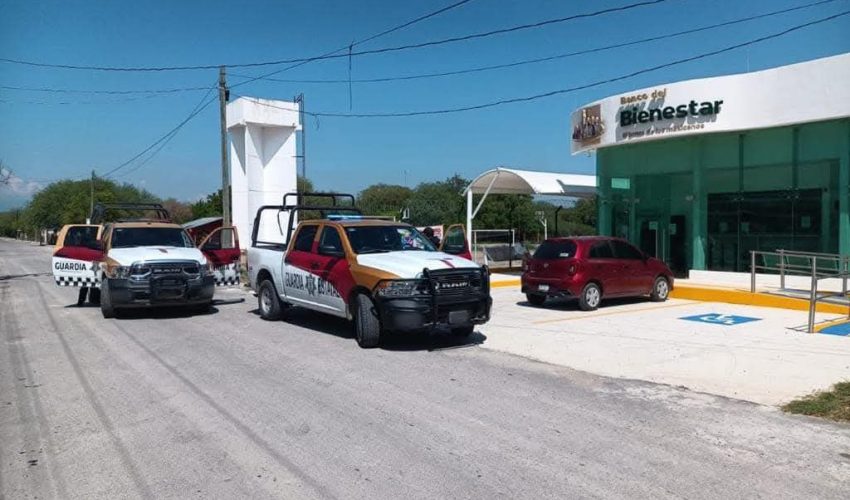 TIENE GUARDIA ESTATAL VIGILANCIA PERMANENTE EN INSTITUCIONES BANCARIAS